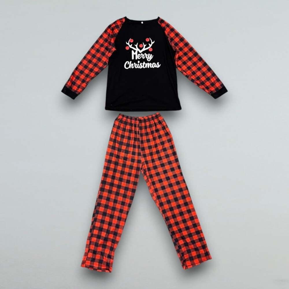 Merry Christmas Buffalo Plaid Pajama Set Reindeer Long Sleeve Size M